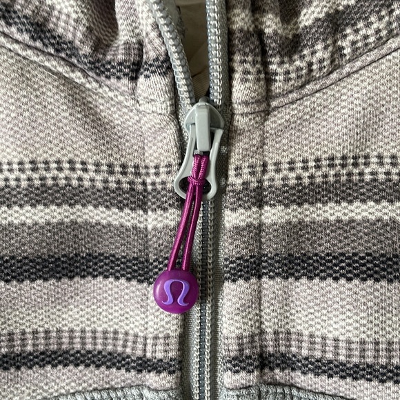 Lululemon Grey Striped Scuba Jacket Size 10 - Picture 2 of 3